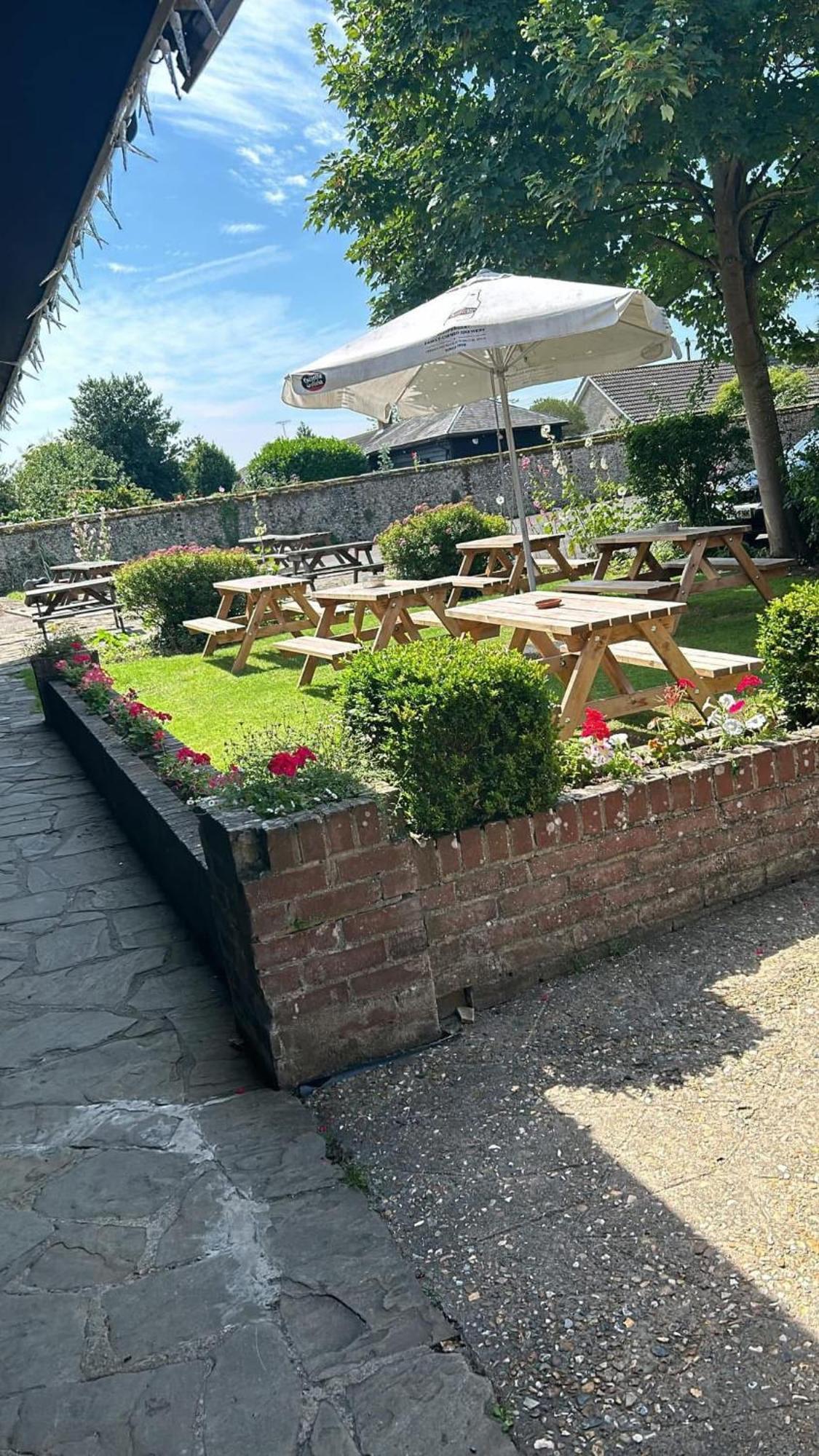 The Limes Bar And Hotel Needham Market ภายนอก รูปภาพ